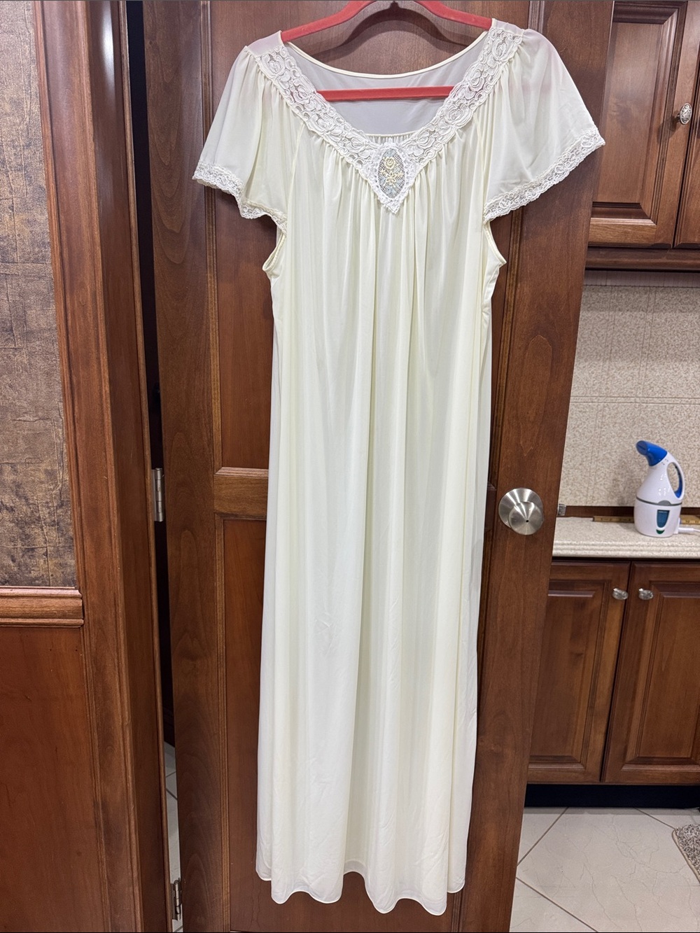 Elegant Lace-Trim Long Nightgown in Yellow